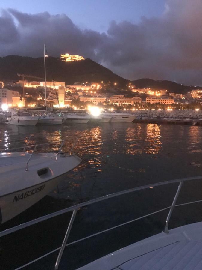 B&B Panoramica 33 萨莱诺 外观 照片